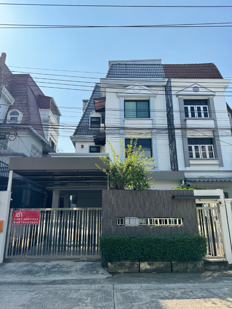 For RentHome OfficePattanakan, Srinakarin : Home office for rent at Baan Srinakarin. Grand Mansion Decorate a neat office