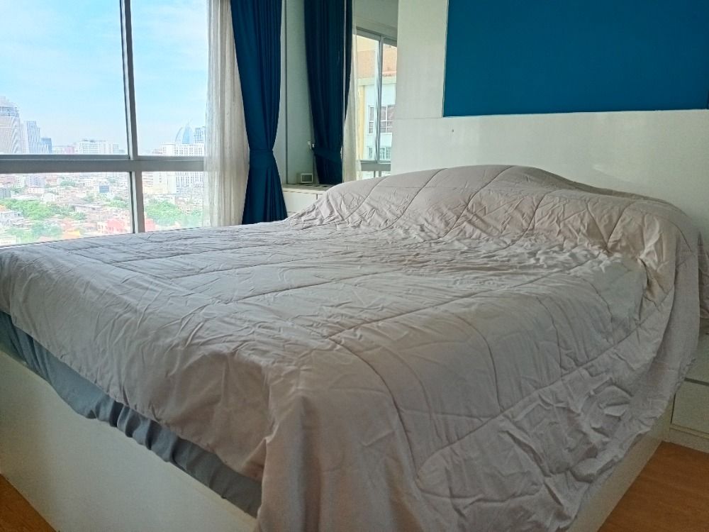 For RentCondoSapankwai,Jatujak : For rent Udelight @jatujak condo, wide room, comfortable, not uncomfortable