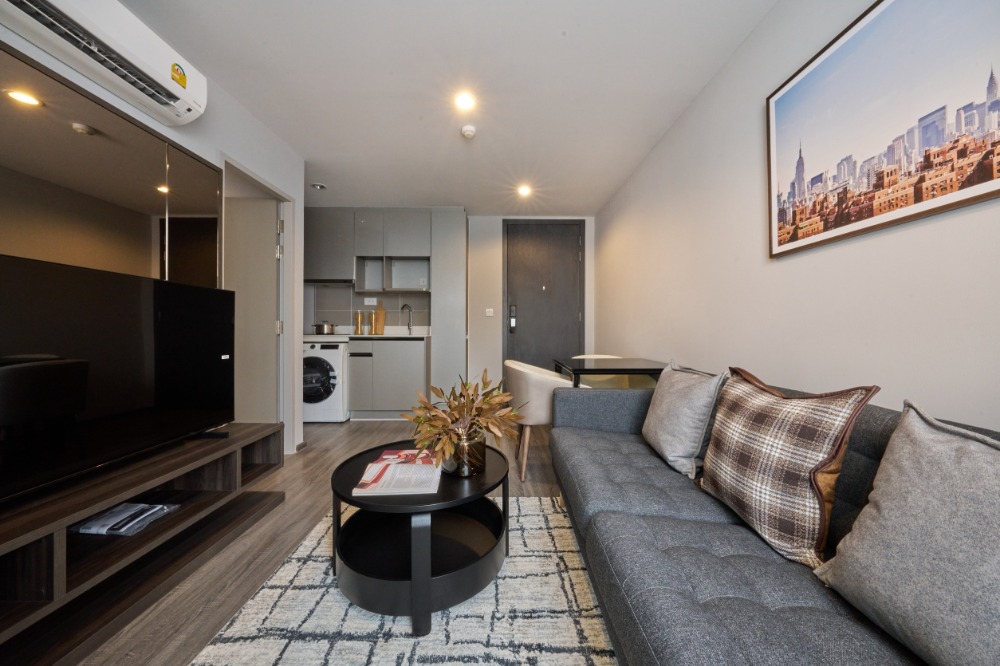 For SaleCondoSukhumvit, Asoke, Thonglor : Sale IDEO Mobi sukhumvit 40 3bedroom 3bathroom 3parking fullyfurnish Readytomovein!!