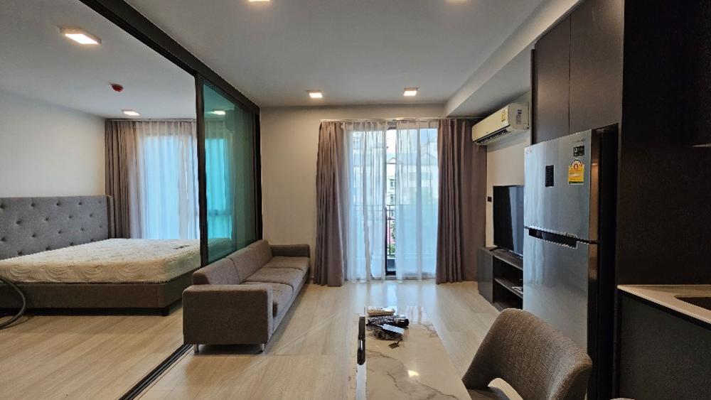 ให้เช่าคอนโดสุขุมวิท อโศก ทองหล่อ : 🔥ให้เช่า 1 ห้องนอน 34 Sq.m. วิวสระ🔥 ตกแต่งสวย ครัวบิ้วอินท์  19,000 บาท เครื่องใช้ไฟฟ้าครบ ติดต่อ 094-565-6351