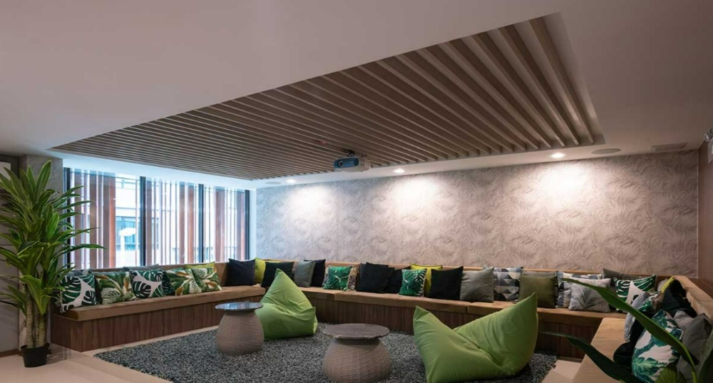 Sale ATMOZ LADPRAO 71 lakeside condo. In the heart of the expressway Ramintra-Ekkamai Loading...