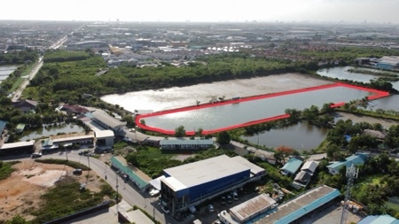 ขายที่ดินสมุทรปราการ สำโรง : ขาย ที่ดิน สมุทรปราการ ตำหรุ-บางพลี ติดถ.เลียบคลองเก้า 10 ไร่ 2 งาน 22 ตรว  ใกล้นิคมบางปู เหมาะโกดัง