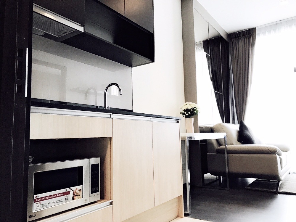 For RentCondoSukhumvit, Asoke, Thonglor : ให้เช่าคอนโดราคาพิเศษ Edge Sukhumvit 23 พร้อมอยู่ ทำเลดี
