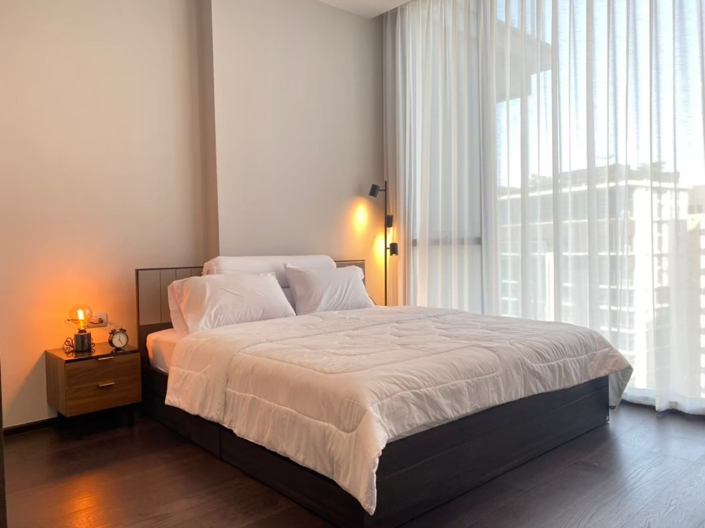 ให้เช่าคอนโดสุขุมวิท อโศก ทองหล่อ : FOR RENT : Luxury condo LAVIQ new room ห้องใหม่ สวยสุดปัง ทำเลทอง รีบโทรนะ 095-3905490