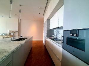 For RentCondoSathorn, Narathiwat : 🌟RENT & SALES | The Ritz Carlton Residences 3 Bedrooms 220,000 / month 🌟