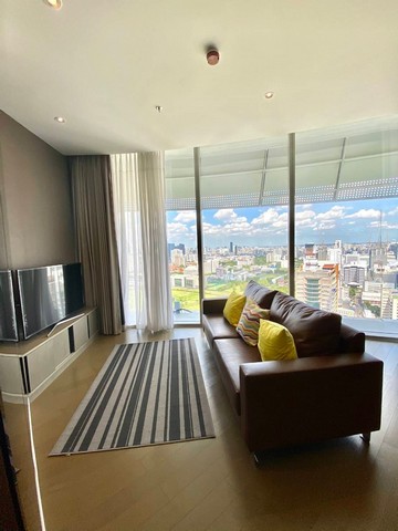 For RentCondoWitthayu, Chidlom, Langsuan, Ploenchit : For Rent/Sale Magnolias Ratchadamri Boulevard on the 28th floor, beautiful view. 2 bedrooms