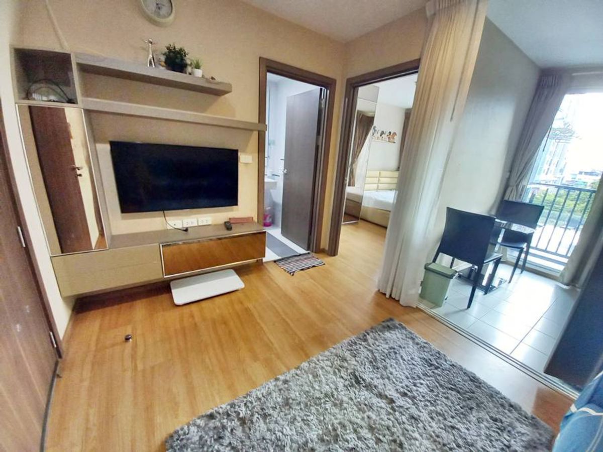 The Base Park West Sukhumvit 77 fully furnished + Pool view (near BTS On-nut, Big-C Onnut, Bangkok Prep School Sukhumvit 77) Loading...