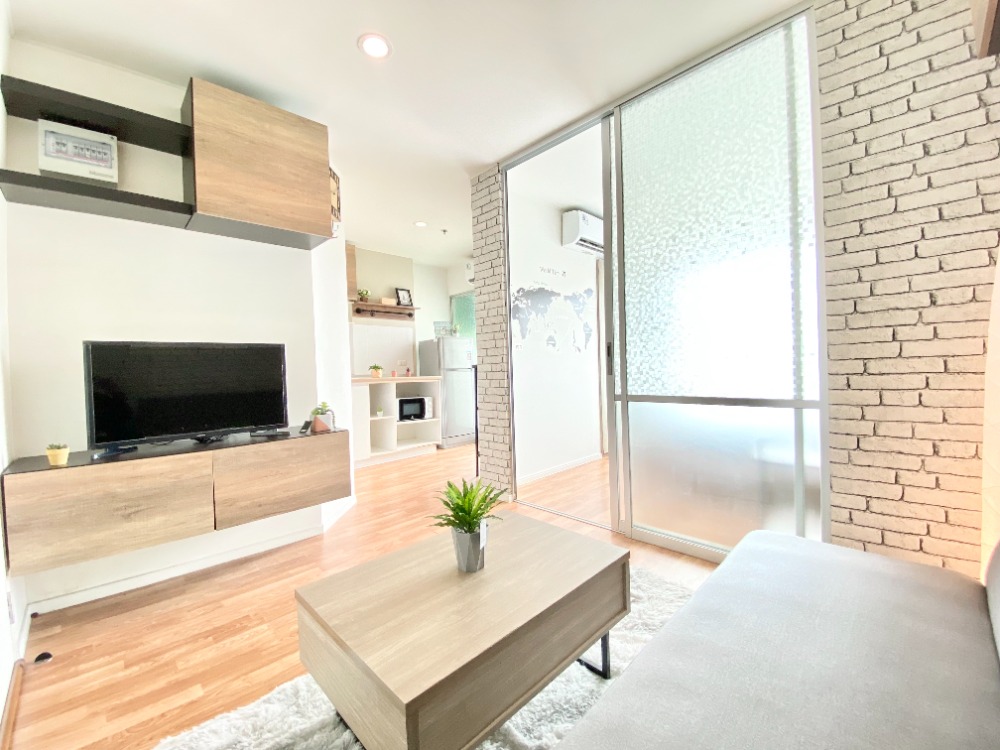 ให้เช่าคอนโดนวมินทร์ รามอินทรา : ให้เช่า Lumpini Park Nawamin-Sriburapha ขนาด 26 ตรม. ราคา 7,500 บาท เฟอร์นิเจอร์เครื่องใช้ไฟฟ้าครบ