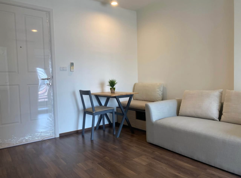 🔐#TM2501_081 🔐🗓️ว่างพร้อมอยู่ 15 ก.พ.25🗓️𝐅𝐨𝐫 𝐑𝐞𝐧𝐭 31 SQM. ( 1bed/1bath ) 𝐔 𝐃𝐞𝐥𝐢𝐠𝐡𝐭 𝐑𝐚𝐭𝐜𝐡𝐚𝐯𝐢𝐛𝐡𝐚 Loading...