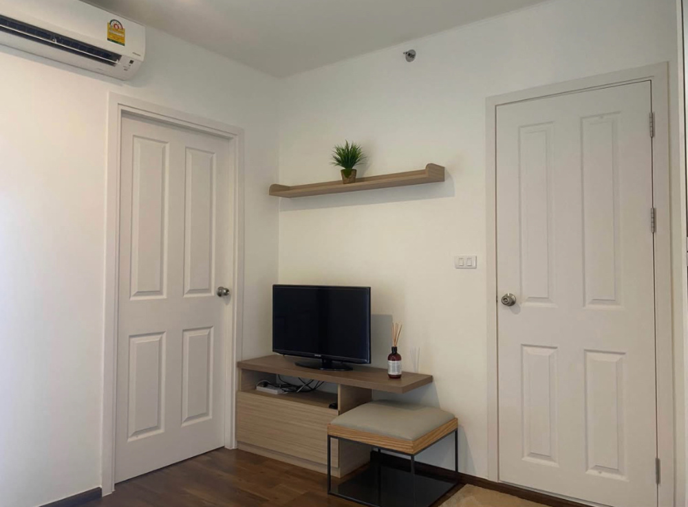 🔐#TM2501_081 🔐🗓️ว่างพร้อมอยู่ 15 ก.พ.25🗓️𝐅𝐨𝐫 𝐑𝐞𝐧𝐭 31 SQM. ( 1bed/1bath ) 𝐔 𝐃𝐞𝐥𝐢𝐠𝐡𝐭 𝐑𝐚𝐭𝐜𝐡𝐚𝐯𝐢𝐛𝐡𝐚 Loading...