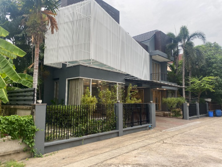 ให้เช่าบ้านนวมินทร์ รามอินทรา : ให้เช่าบ้านเดี่ยว หมู่บ้านเพชรอินทรา รามอินทรา ใกล้แฟชั่นไอส์แลนด์ เพียง 6 นาที