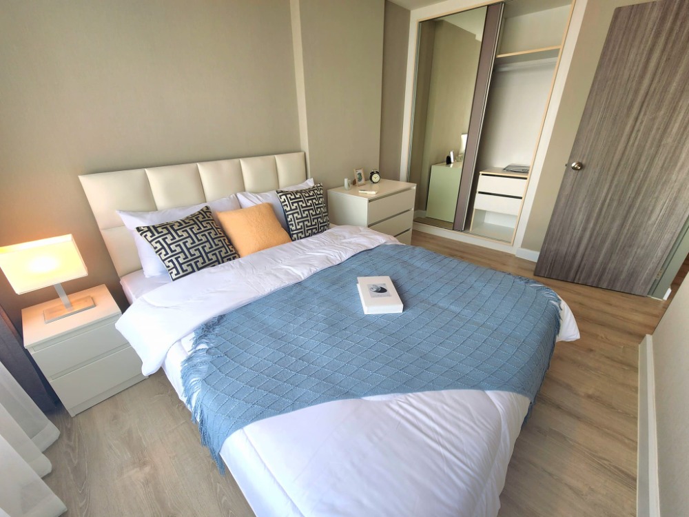 For RentCondoRatchadapisek, Huaikwang, Suttisan : 🔴17,000฿🔴 𝐌𝐞𝐭𝐫𝐨 𝐋𝐮𝐱𝐞 𝐑𝐚𝐭𝐜𝐡𝐚𝐝𝐚 | เมโทร ลักซ์ รัชดา ✅  ใกล้ MRT ห้วยขวาง​ 500 เมตร ยินดีบริการ🙏✍️สนใจทักไลน์​ตอบ​ไว​มาก​ @bbcondo88​ ✍️รหัส​ทรัพย์​ 879-B5041