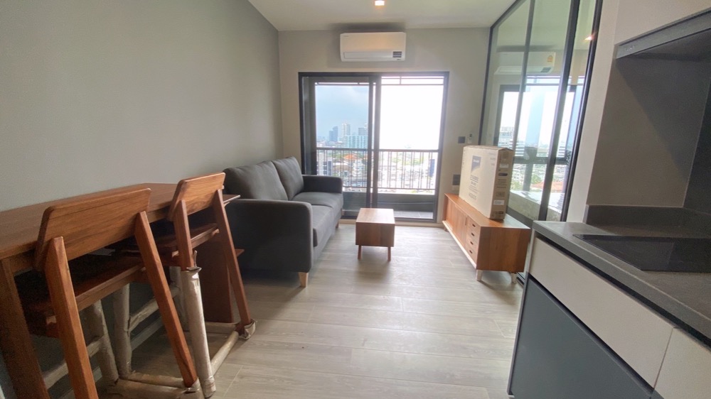 For RentCondoRama3 (Riverside),Satupadit : 🎁✨ New room, not yet unpacked 🔥 Ready to move in. The key rama3 next to Terminal 21 on Rama III Road 🔥