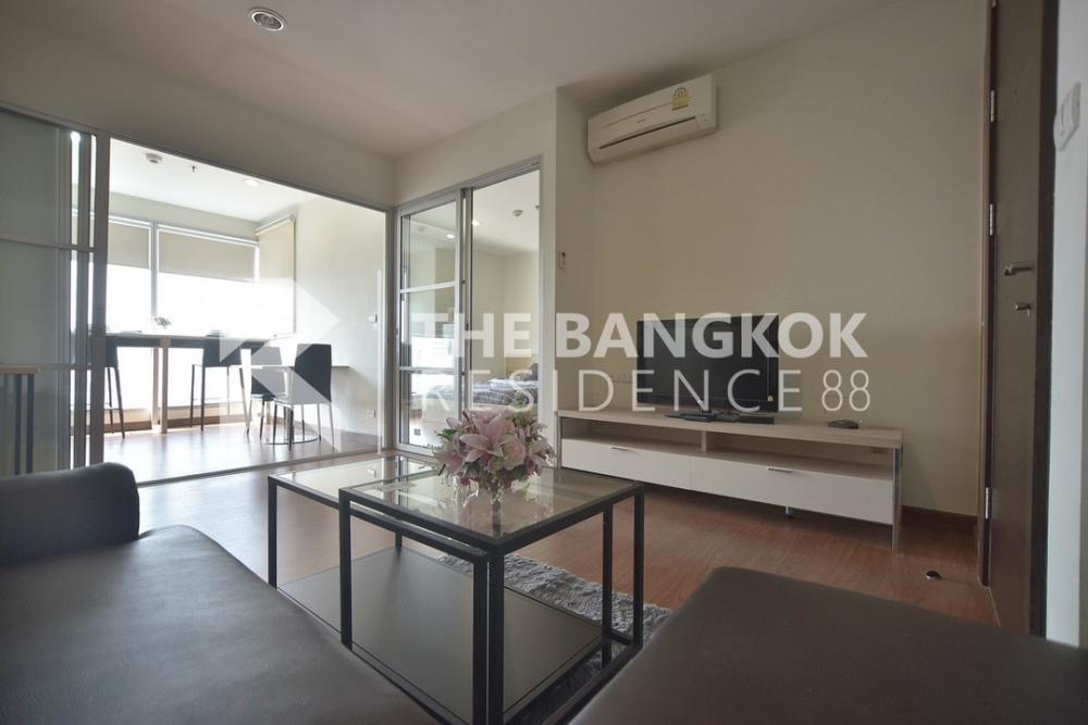 ให้เช่าคอนโดรัชดา ห้วยขวาง : ปล่อยเช่า🔥Rhythm รัชดาฯ 🔥16,000/Bahtsize 46 ตร.ม / 1bed 1bath ชั้นสูง ติดMRTรัชดา- sky kitchen- วิวไม่บล็อคนัดชมห้องจริงได้เลยค่ะคุณลี่ 0856675350 / Line ID: amlilly