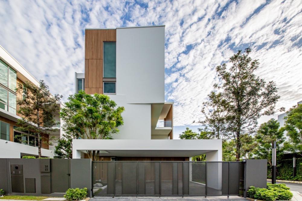 For RentHousePattanakan, Srinakarin : Rent a luxury house, VIVE Rama 9 project