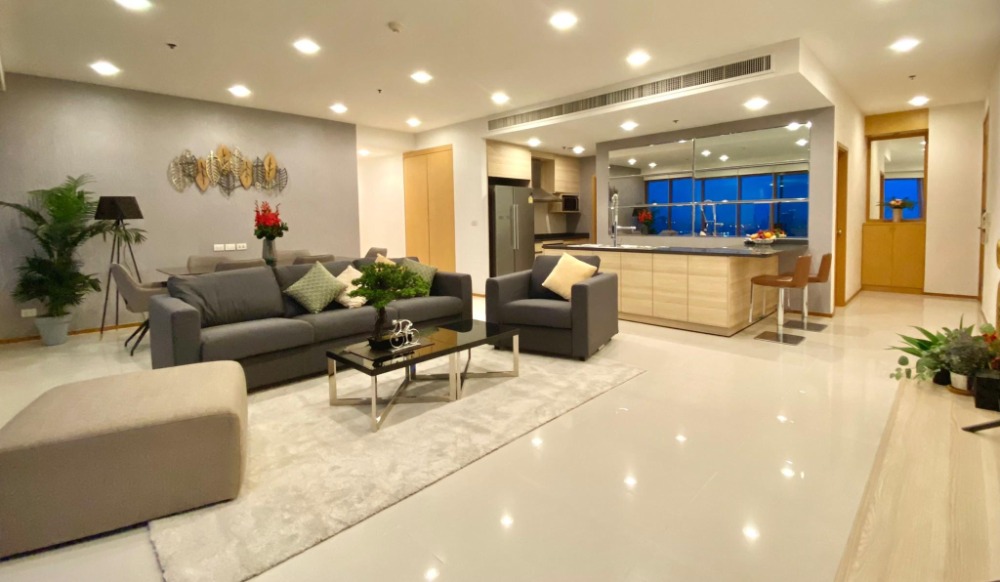 For RentCondoSukhumvit, Asoke, Thonglor : Condo for rent  The Emporio Place