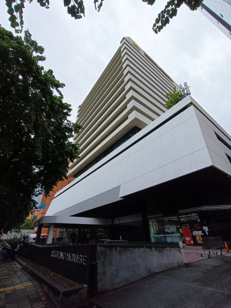 ให้เช่าสำนักงานวิทยุ ชิดลม หลังสวน : ให้เช่า ออฟฟิศ Office พื้นที่สำนักงาน (Office For Rent) อาคาร รีเจ้นท์ เฮ้าส์ ( Regent House Office Building ) ขนาด 150 - 450 ตร.ม. ( ราคา 750 บาท/ตร.ม.) ใกล้รถไฟฟ้า BTSราชดำริ, ปทุมวัน, หลังสวน, ชิดลม, ราชประสงค์