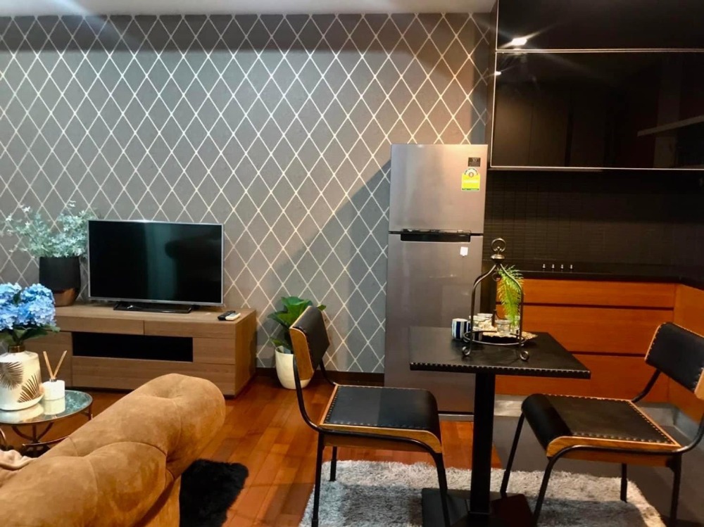 For RentCondoSukhumvit, Asoke, Thonglor : Condo for rent Ashton morph 38