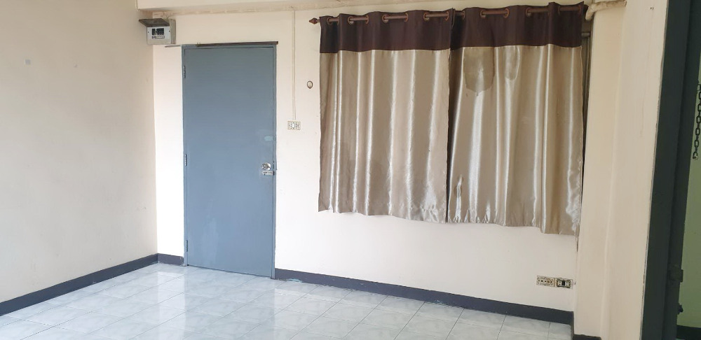 For RentCondoVipawadee, Don Mueang, Lak Si : Condo for rent at Poolthip Condo House, Chaengwattana Road, Laksi.