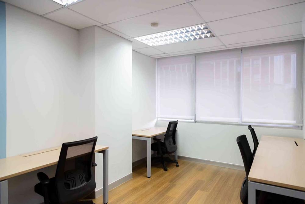 For RentOfficeRamkhamhaeng, Hua Mak : Coworking space for rent near Airport link Ramkhamhaeng