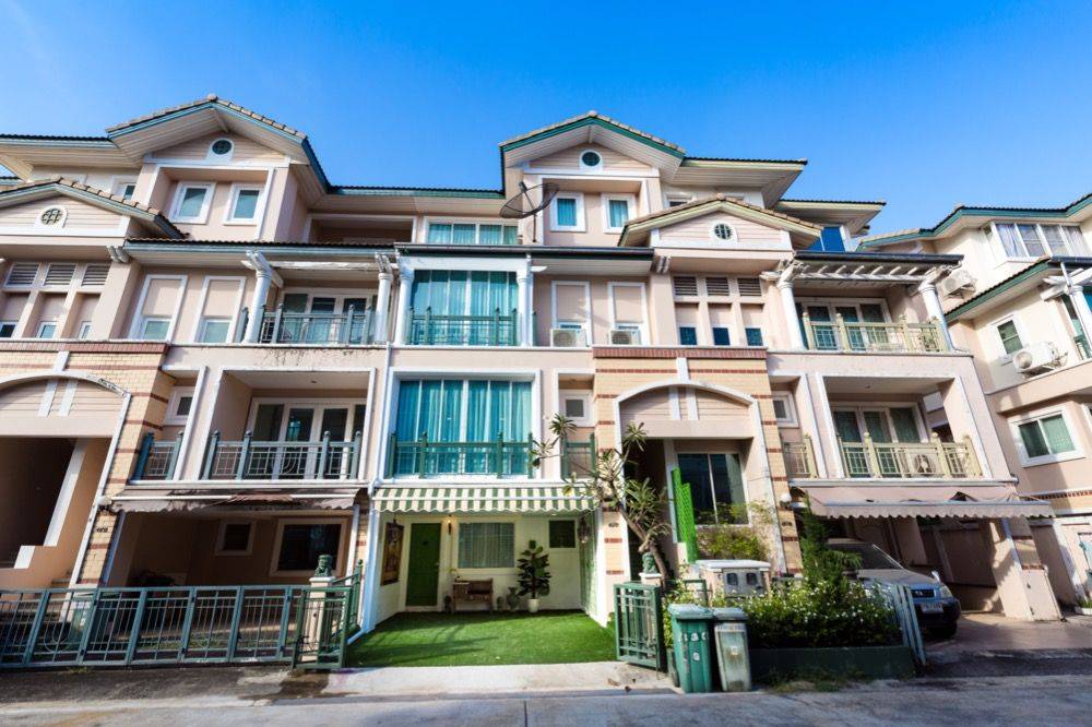 For RentTownhomeYothinpattana,CDC : Townhome for rent Crystalville