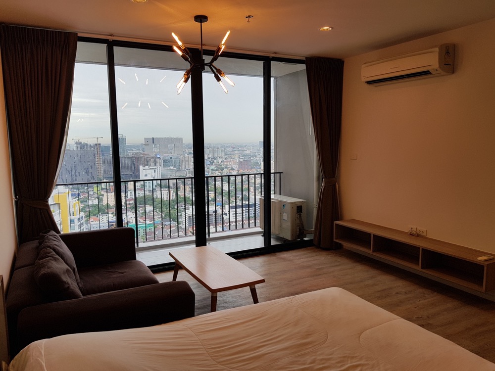 For SaleCondoLadprao, Central Ladprao : High floor ✨ The Issara Ladprao / Studio (FOR SALE), The Issara Ladprao / Studio (for sale) NUB419