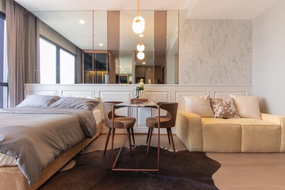 For RentCondoSiam Paragon ,Chulalongkorn,Samyan : For rent Aston Chula Silom Price 20,000 baht with furniture set Contact 0869017364