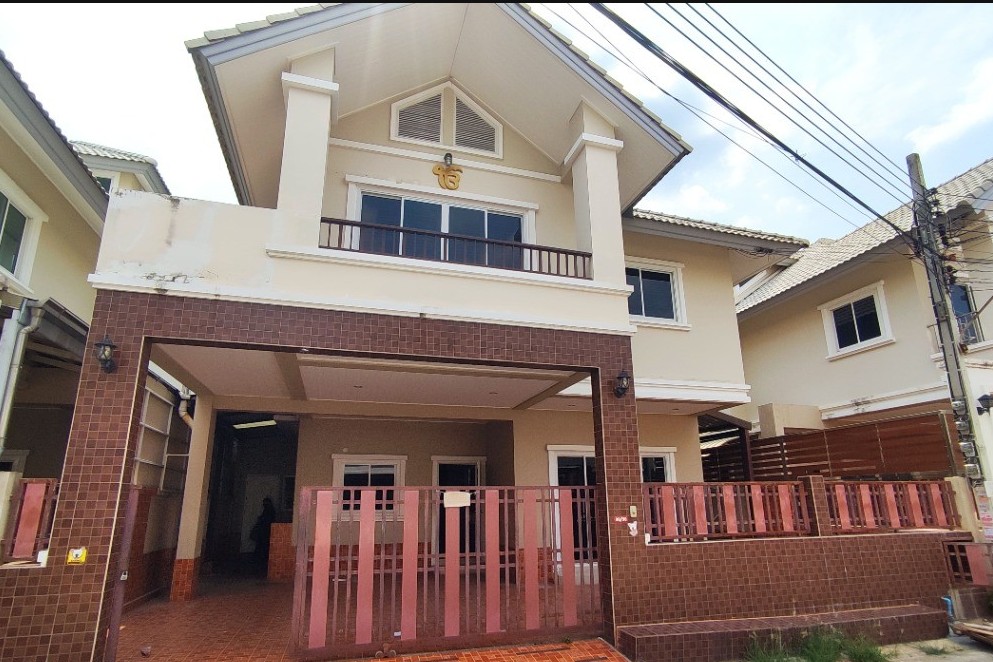 For RentHousePinklao, Charansanitwong : house for rent Imamphon Village 2