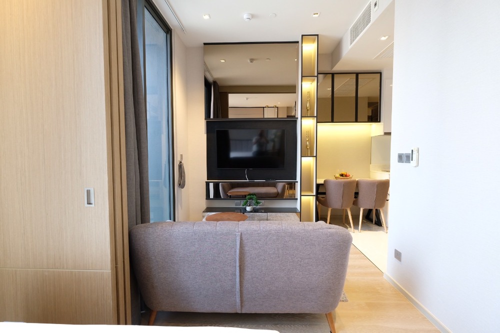 For RentCondoSilom, Saladaeng, Bangrak : Beautiful Room😍For Rent📌Ashton Silom (Line:@rent2022) Good price and Ready to move in!!