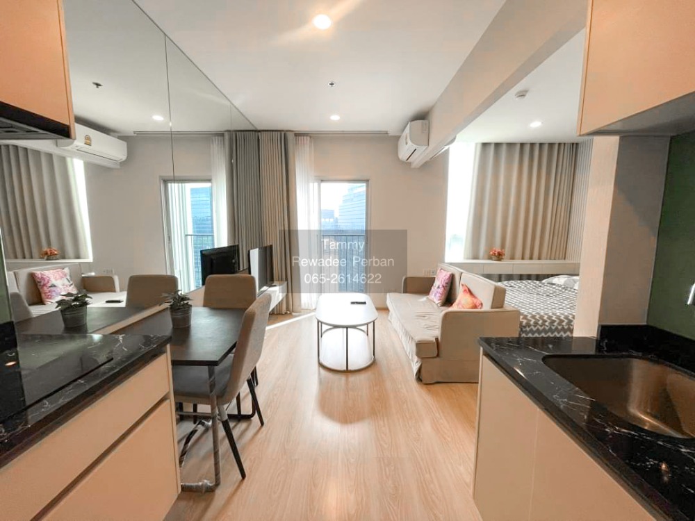 For RentCondoRatchadapisek, Huaikwang, Suttisan : ✨ For rent ✨ Noble Revolve Ratchada 2, spacious room, fully furnished 📞 Contact 065-2614622 Tammy