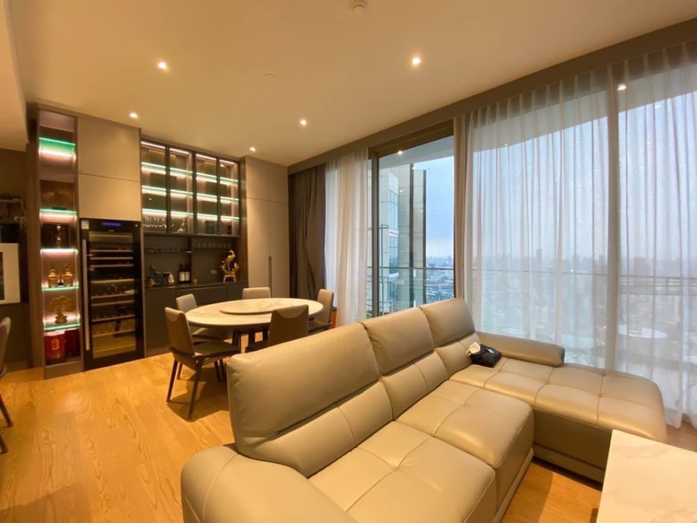 ให้เช่าคอนโดวงเวียนใหญ่ เจริญนคร : ✅ขายและปล่อยเช่า: Magnolias Waterfront Residences iconsiam , Bangkok.(4ห้องนอน / 174 ตรม.)