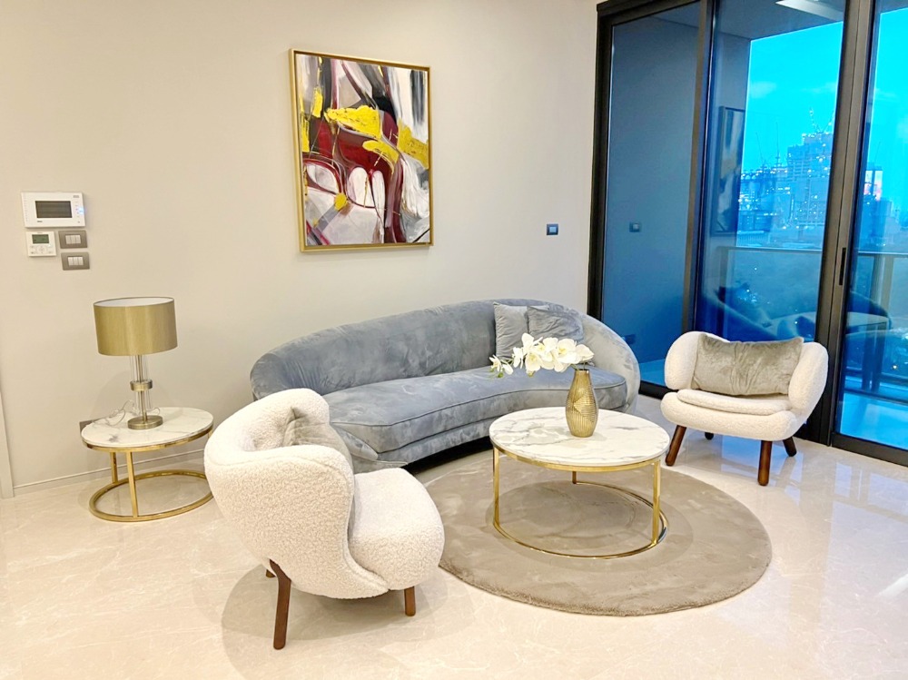 For RentCondoWitthayu, Chidlom, Langsuan, Ploenchit : 3923😊😍 For RENT, SELL 🏢The Residences at Sindhorn Kempinski🔔💲RENT:290,000฿💲SELL:49,000,000฿📞O99-5919653,065-9423251✅LineID:@sureresidence