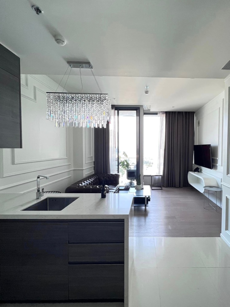 ให้เช่าคอนโดสุขุมวิท อโศก ทองหล่อ : For Rent!! The Esse Asoke Super Luxury 1Bed1Bath with Fully Furnished Ready to move in