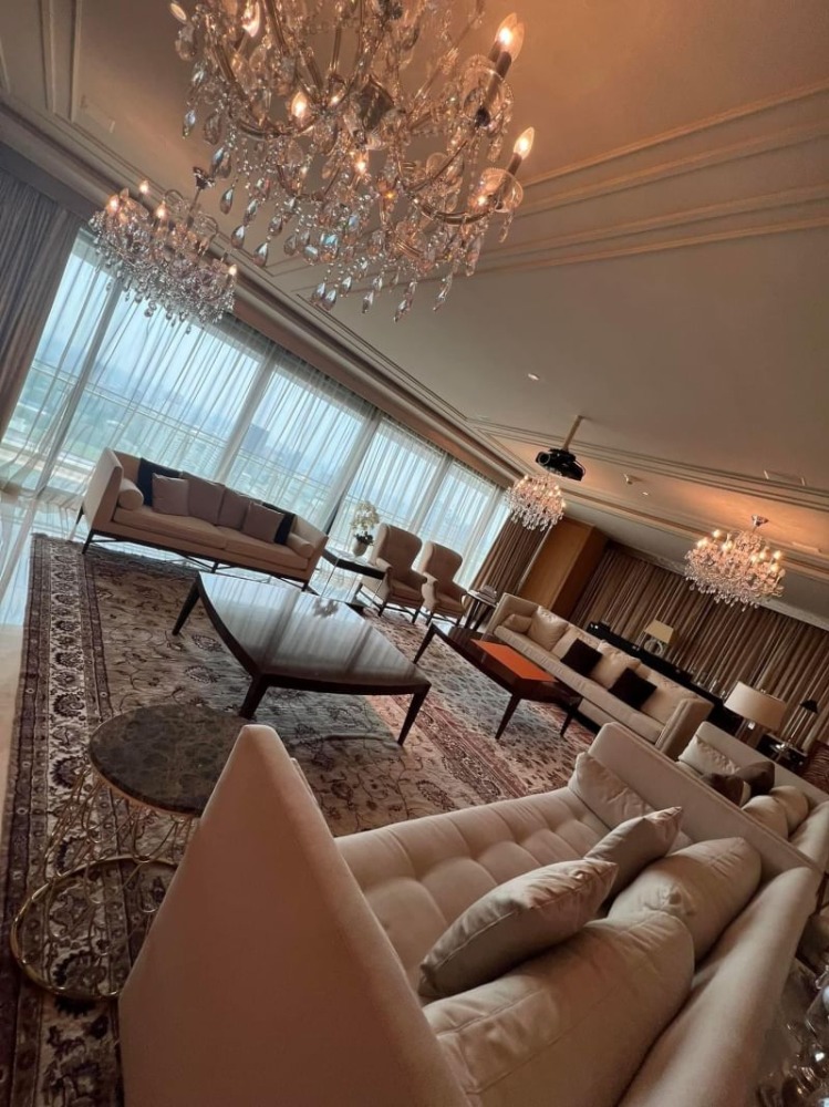 ให้เช่าคอนโดวิทยุ ชิดลม หลังสวน : Rental  : The Residences at The St. Regis Bangkok