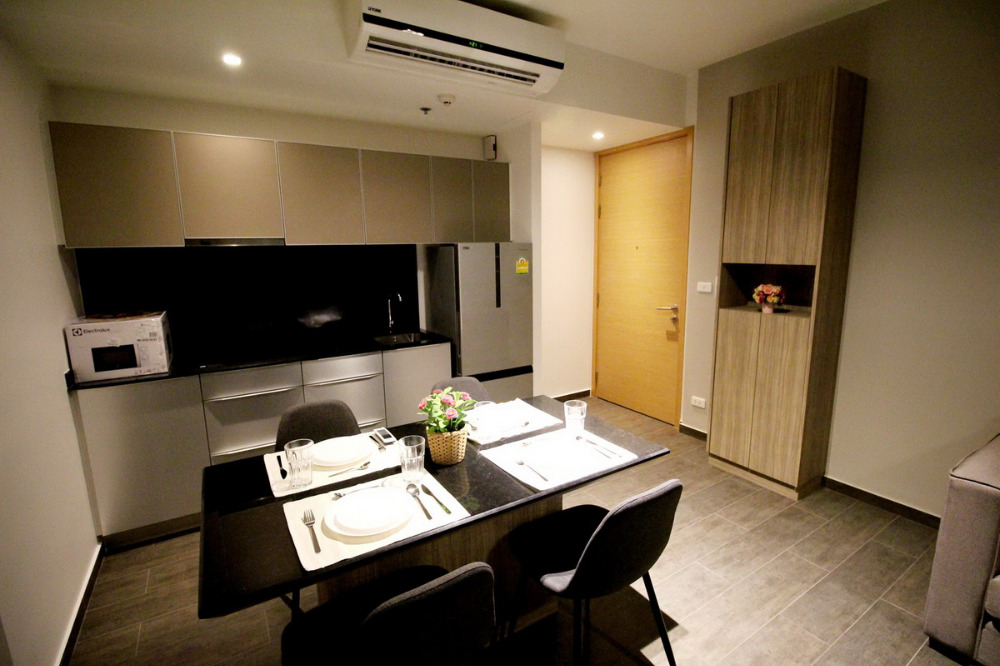 For RentCondoSukhumvit, Asoke, Thonglor : 6601-195 Condo for rent, Asoke, Phrom Phong, BTS Ekkamai, The Loft Ekkamai, 2 bedrooms.