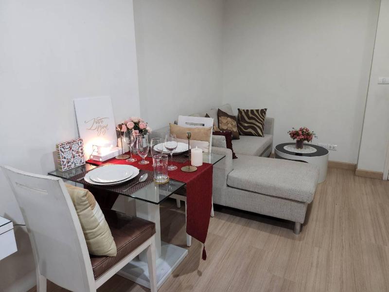ให้เช่าคอนโดลาดพร้าว เซ็นทรัลลาดพร้าว : ปล่อยเช่า ไลฟ์ ลาดพร้าว Studio 13,000