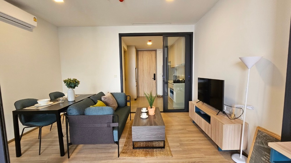 For RentCondoRatchathewi,Phayathai : ***For RENT XT Phayathai 1 bedroom (new room) ***