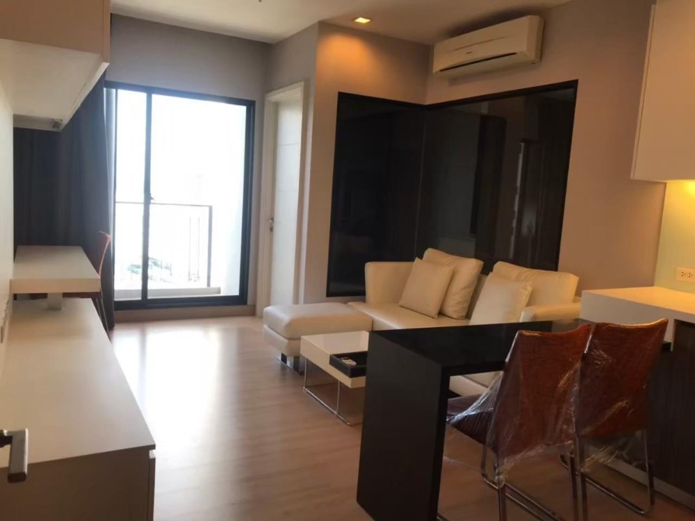 For RentCondoWongwianyai, Charoennakor : Condo for Sale Urbano absolute sathorn