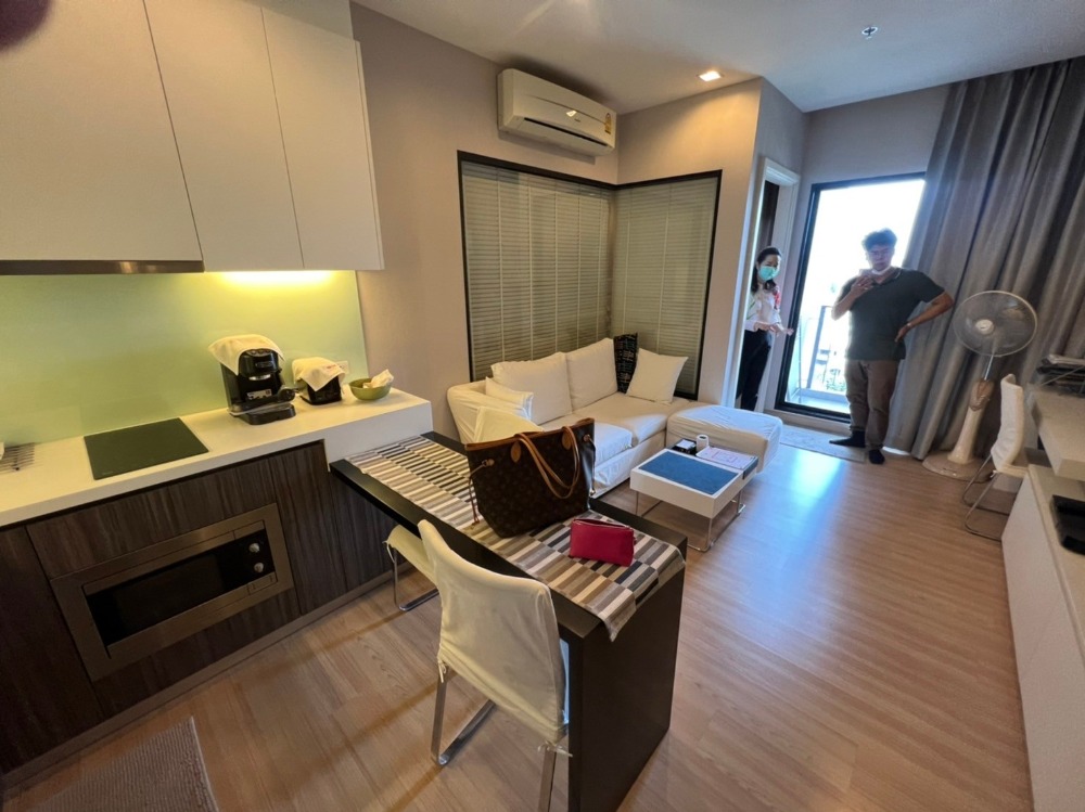 For SaleCondoWongwianyai, Charoennakor : Condo for Sale Urbano absolute sathorn