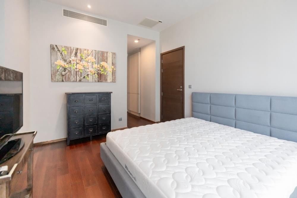 ให้เช่าคอนโดสุขุมวิท อโศก ทองหล่อ : 4039😊😍 For RENT, SELL ให้เช่า,ขาย 1 ห้องนอน🚄ใกล้ BTS ทองหล่อ🏢ควอทโทร บาย แสนสิริ ทองหล่อ 4 QUATTRO BY SANSIRI🔔พื้นที่:54.58.ตร.ม.💲เช่า:45,000฿💲ขาย:12,850,000฿📞O99-5919653,065-9423251✅LineID:@sureresidence