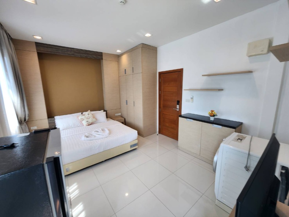 ให้เช่าคอนโดสุขุมวิท อโศก ทองหล่อ : UR Thonglor 13, 38Sqm.Studion Type, Fully Furniture,Ready to move