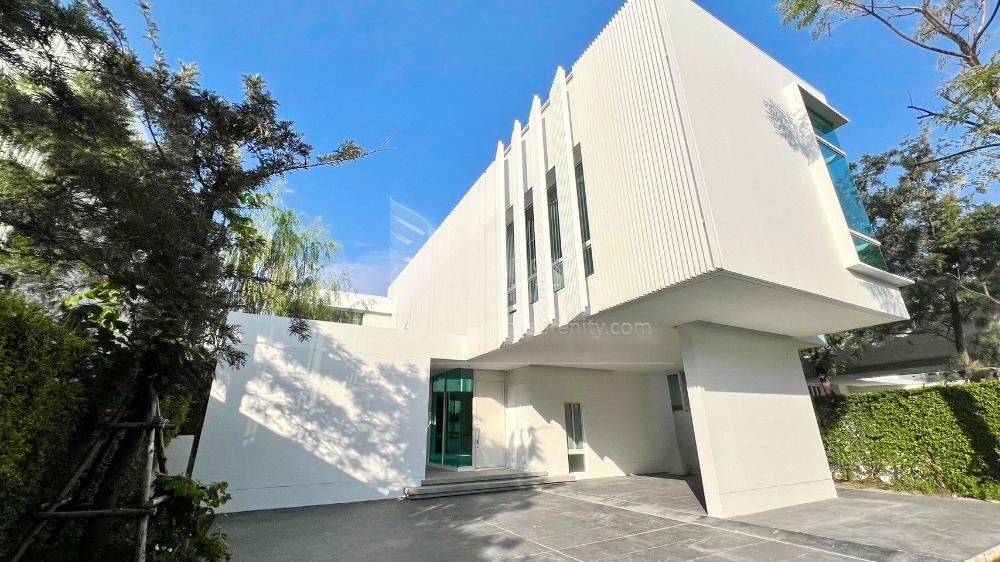 ให้เช่าบ้านบางนา แบริ่ง ลาซาล : Single house for rent at Vive Bangna Km.7