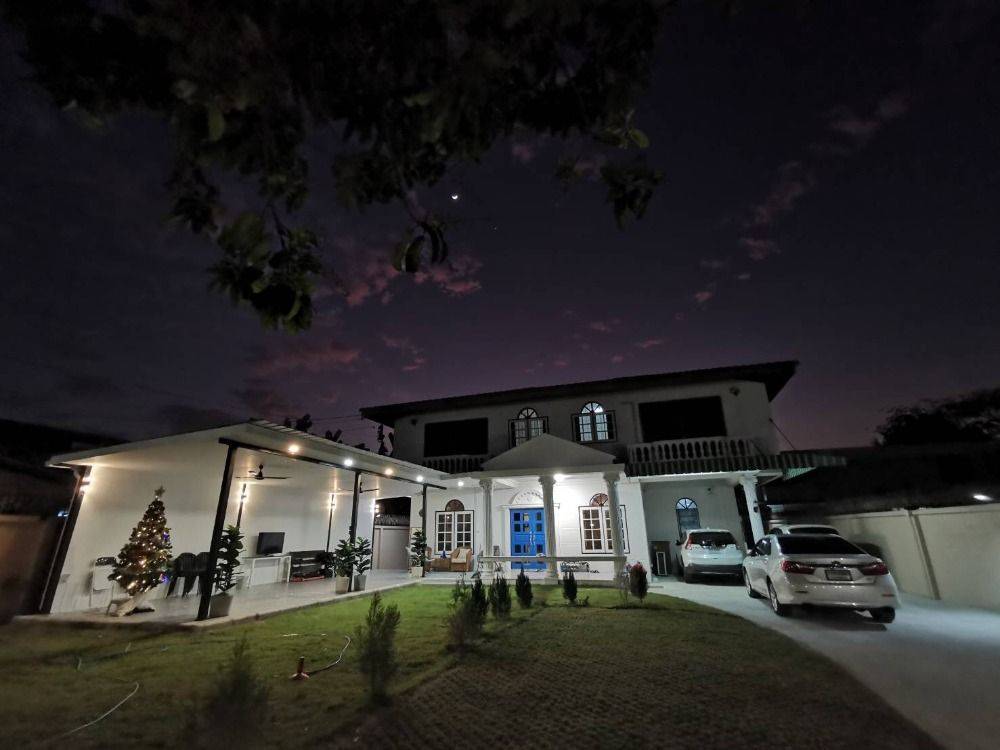 For RentTownhomeLadprao101, Happy Land, The Mall Bang Kapi : House for rent, Ladprao zone, near The Mall Bangkapi, only 7 minutes