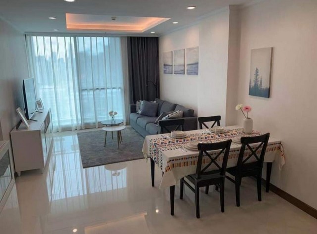For RentCondoSukhumvit, Asoke, Thonglor : For Rent Supalai Oriental Sukhumvit 39 - 2 Bedrooms 2 Bathrooms , Corner Unit