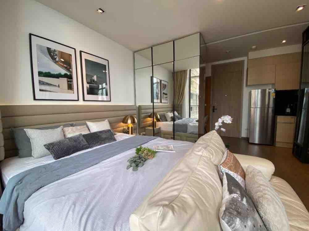 ให้เช่าคอนโดสุขุมวิท อโศก ทองหล่อ : Condominium for rent Park 24 1 bedroom room price 24,999/ month can negotiate