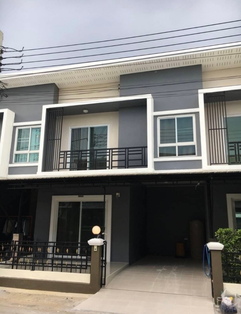 ให้เช่าบ้านลาดกระบัง สุวรรณภูมิ : ให้เช่าบ้าน🏡 สวนหลวงวิลล์ 6 ขนาด 19.5 ตรว. บ้าน 2ชั้น 3ห้องนอน 2ห้องน้ำ ซอยเฉลิมพระเกียรติ28 ราคา 13,000 บาท