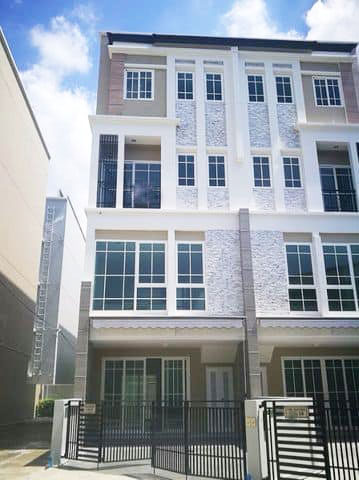 For RentHome OfficeOnnut, Udomsuk : For rent Home office The Master Udomsuk Sukhumvit 103  ( PST-EVE528)
