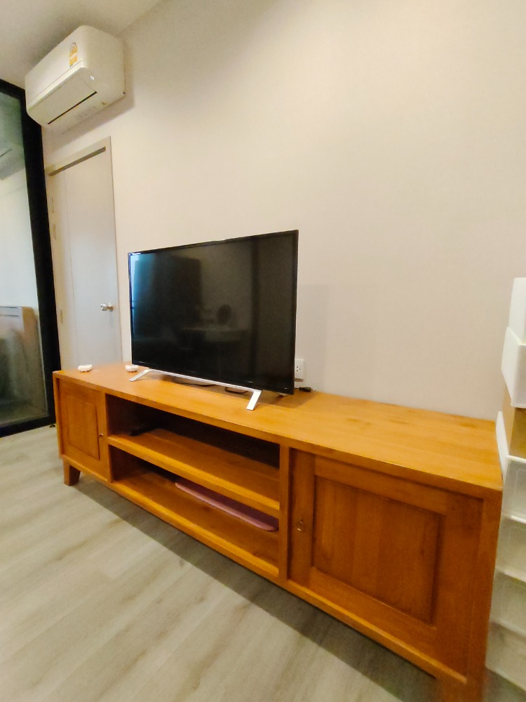 Condo for rent Politan Rive Condo next to Chaophraya River Loading...