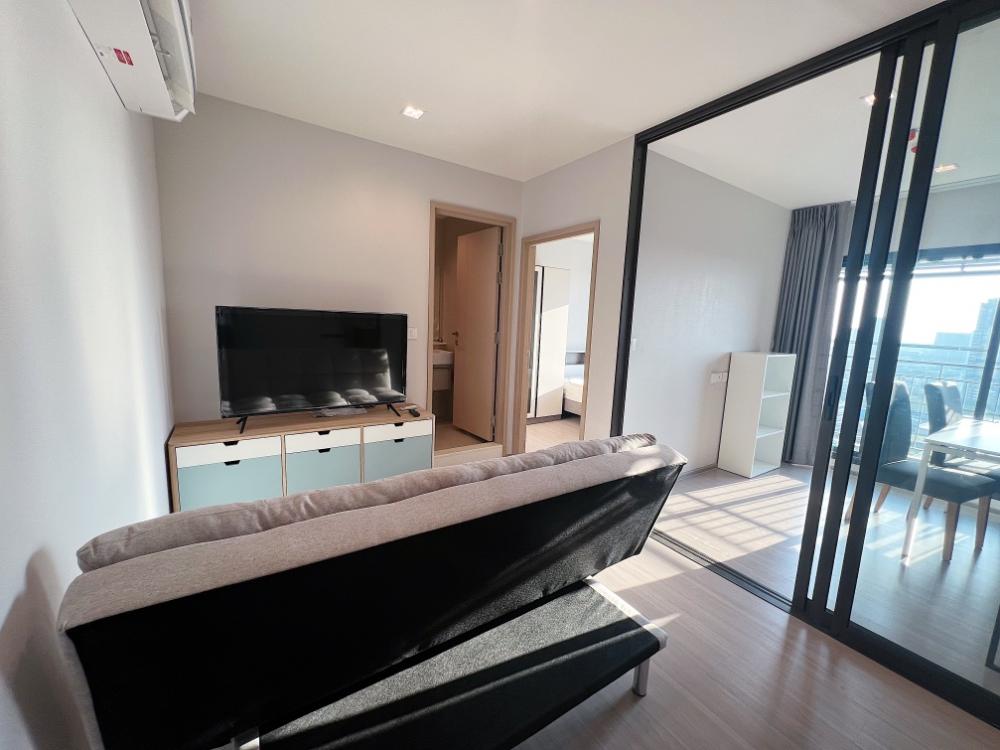For RentCondoThaphra, Talat Phlu, Wutthakat : ✨Life Sathorn Sierra✨, new room, unpacked, high floor, beautiful view ✅