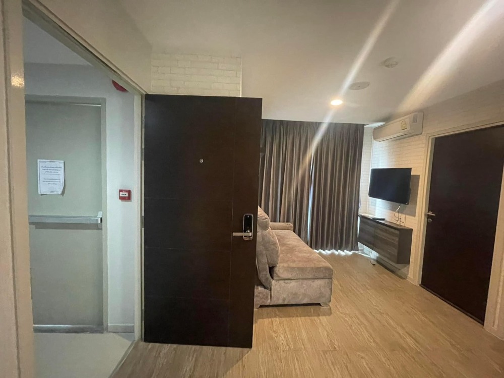 Condo for sale, Villa Lasalle, Sukhumvit 105, large room, beautiful decoration, corner room, ready to move in Loading...